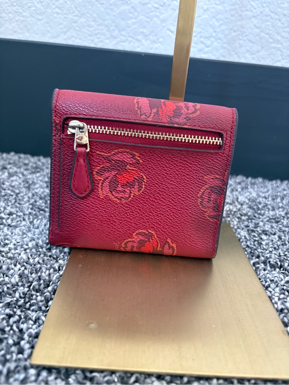 COACH Red Floral Compact Envelope Wallet - Picture 5 of 13